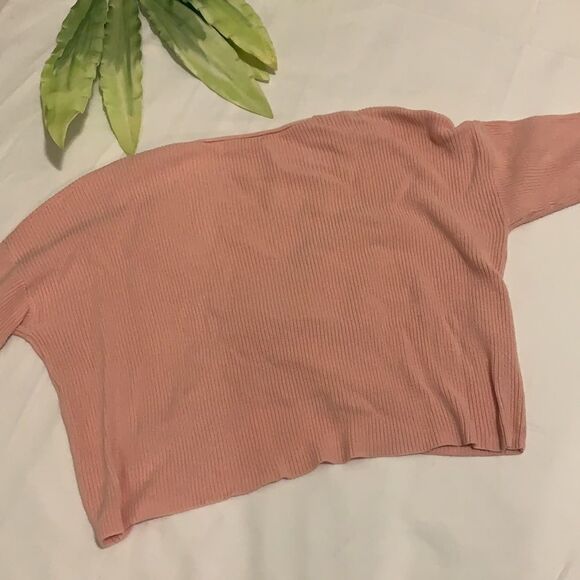 🎀IDEM Ditto Front Cross Over Sweater🎀 - Picture 8 of 8